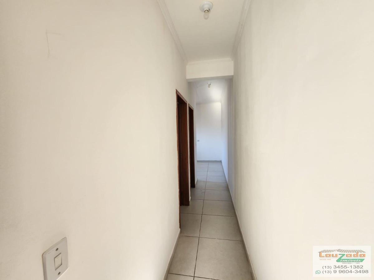 Casa à venda com 2 quartos, 140m² - Foto 12