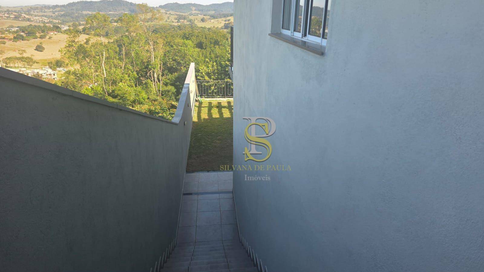 Casa à venda com 4 quartos, 250m² - Foto 16