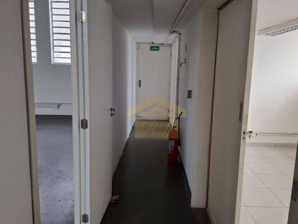 Prédio Inteiro para alugar, 700m² - Foto 12