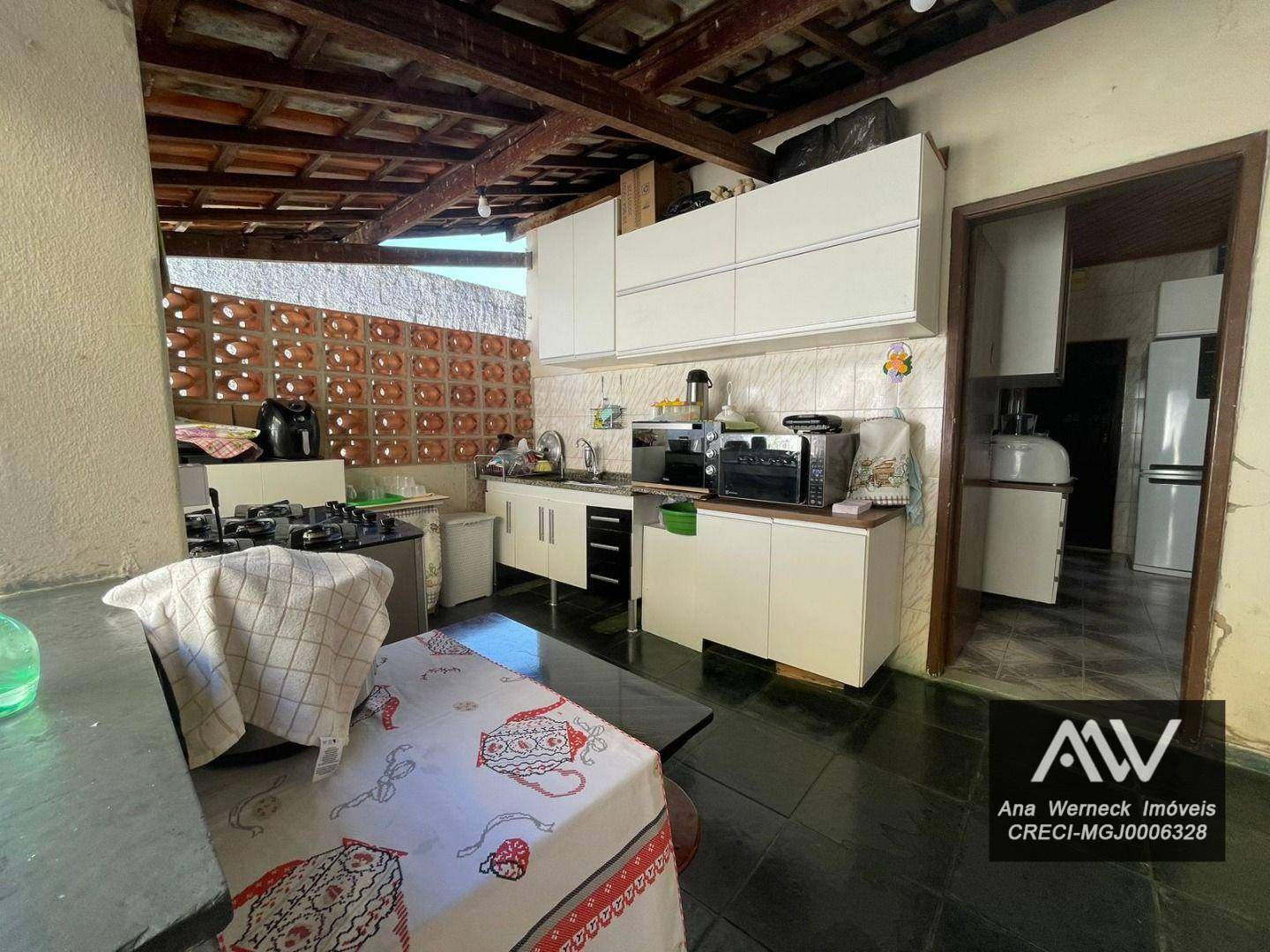 Casa de Condomínio à venda com 4 quartos, 300m² - Foto 12