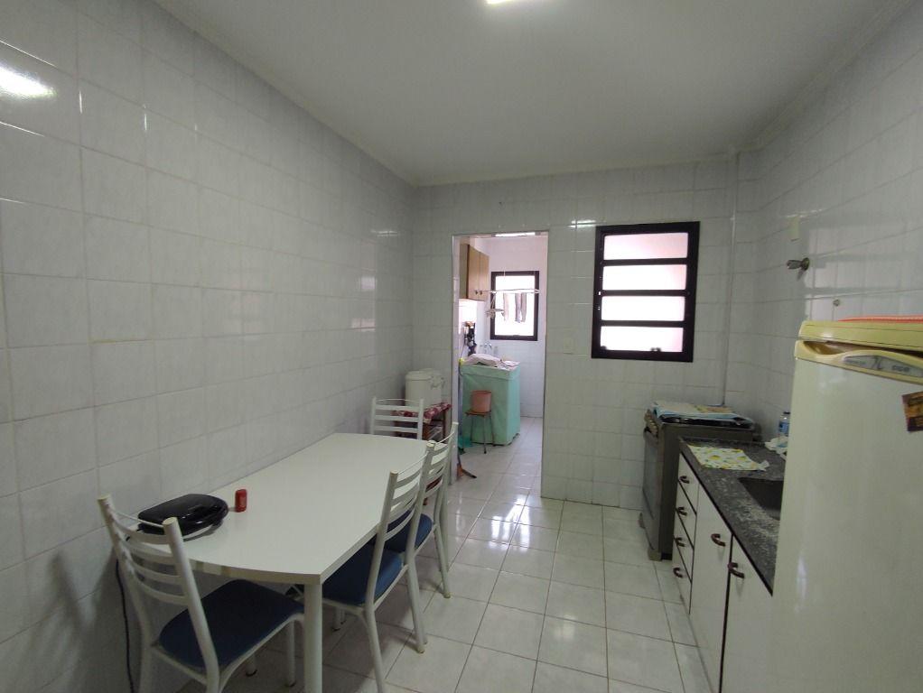 Apartamento à venda com 1 quarto, 58m² - Foto 13