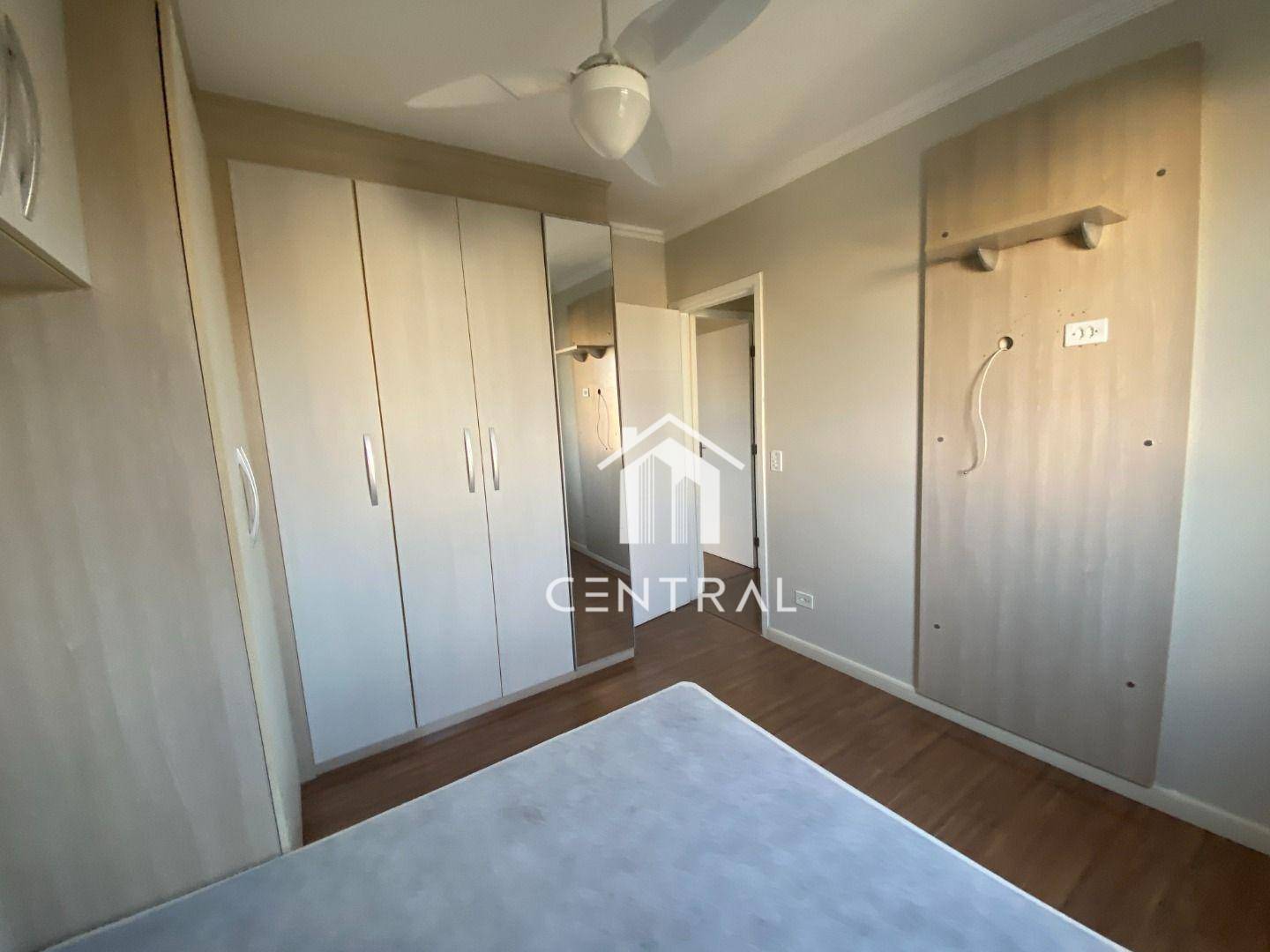 Apartamento à venda com 2 quartos, 59m² - Foto 32