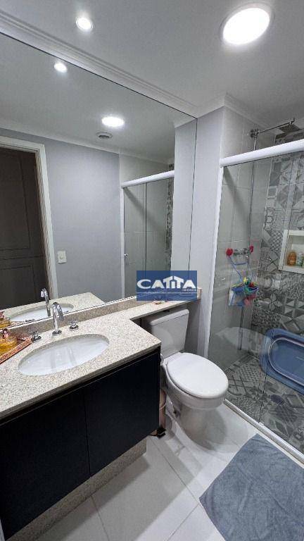 Apartamento à venda com 2 quartos, 64m² - Foto 12