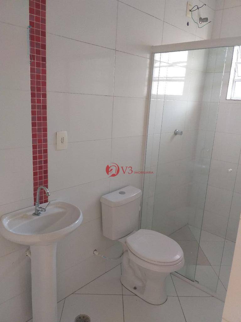 Sobrado à venda com 2 quartos, 300m² - Foto 10