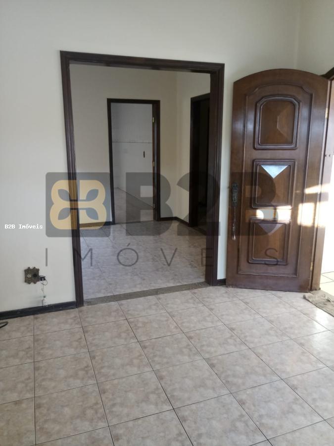 Casa à venda com 3 quartos, 175m² - Foto 18