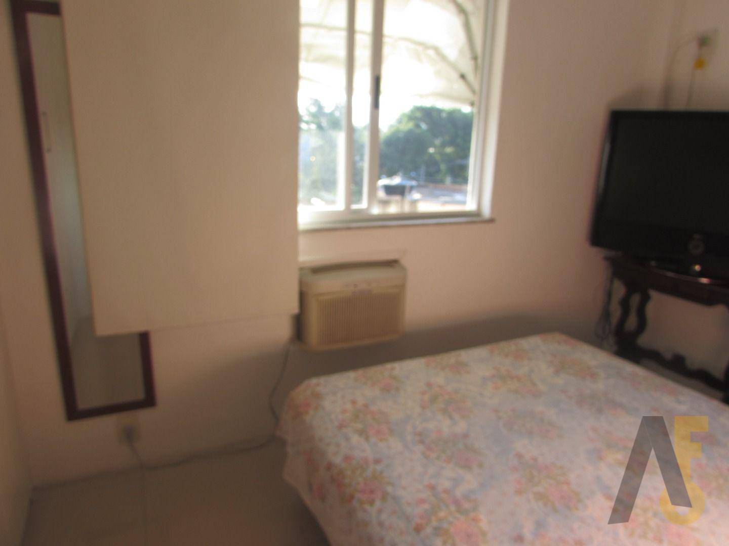 Apartamento à venda com 2 quartos, 52m² - Foto 12