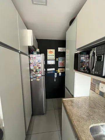 Apartamento à venda com 2 quartos, 79m² - Foto 6