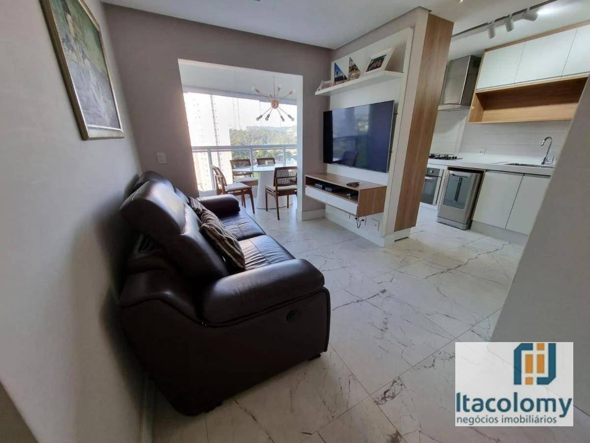 Apartamento à venda com 2 quartos, 66m² - Foto 1