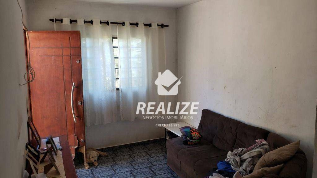 Casa à venda com 2 quartos, 75m² - Foto 3