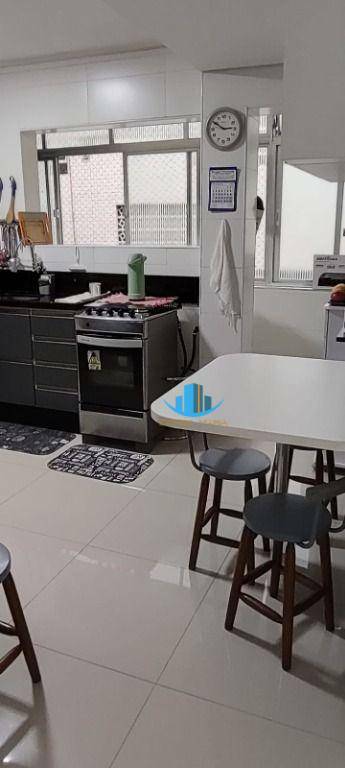 Apartamento à venda com 3 quartos, 118m² - Foto 33