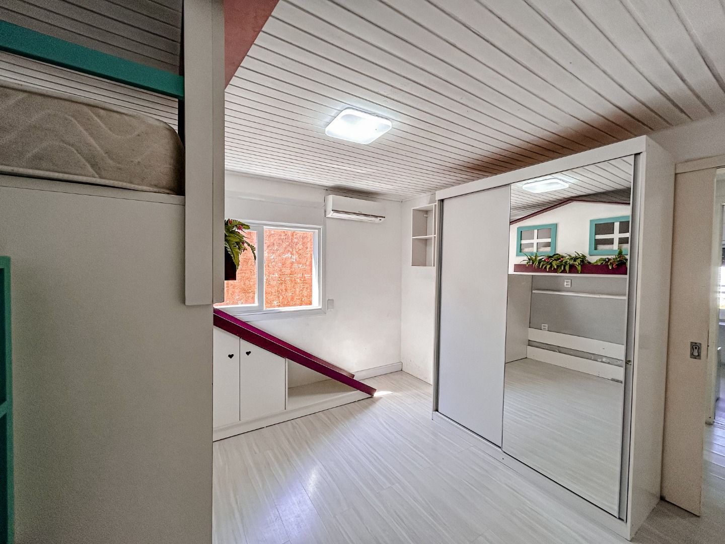 Casa à venda com 4 quartos, 210m² - Foto 49