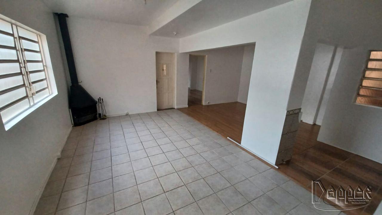 Casa à venda com 4 quartos, 216m² - Foto 6