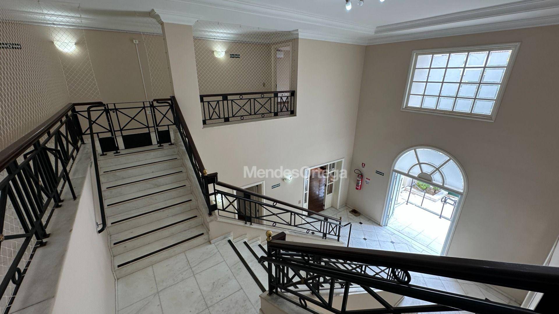 Casa, 660 m² - Foto 2