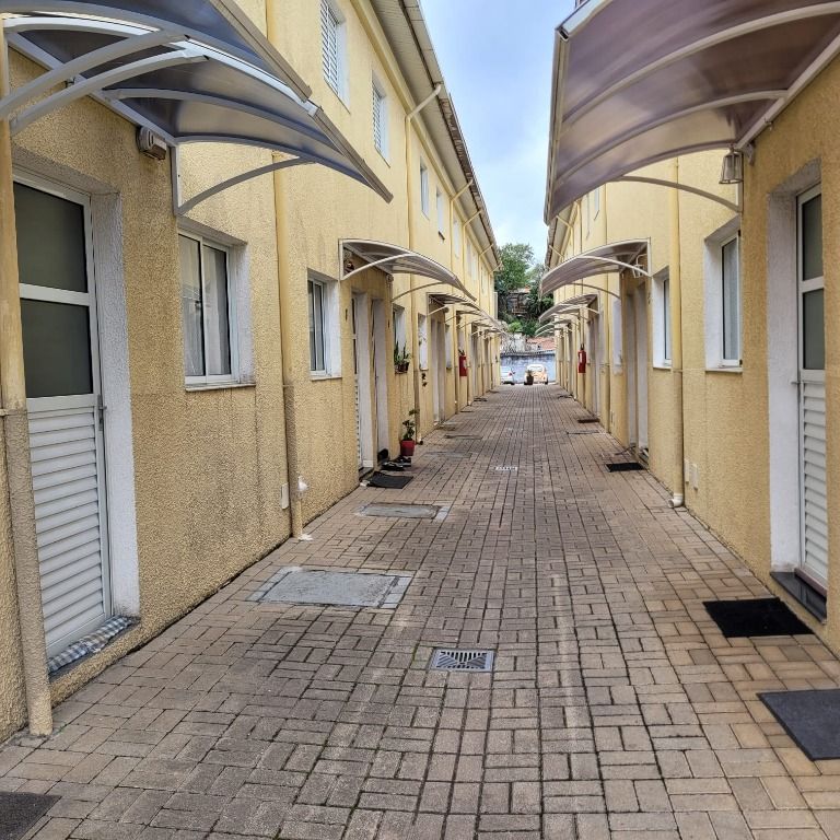 Sobrado à venda com 2 quartos, 60m² - Foto 3