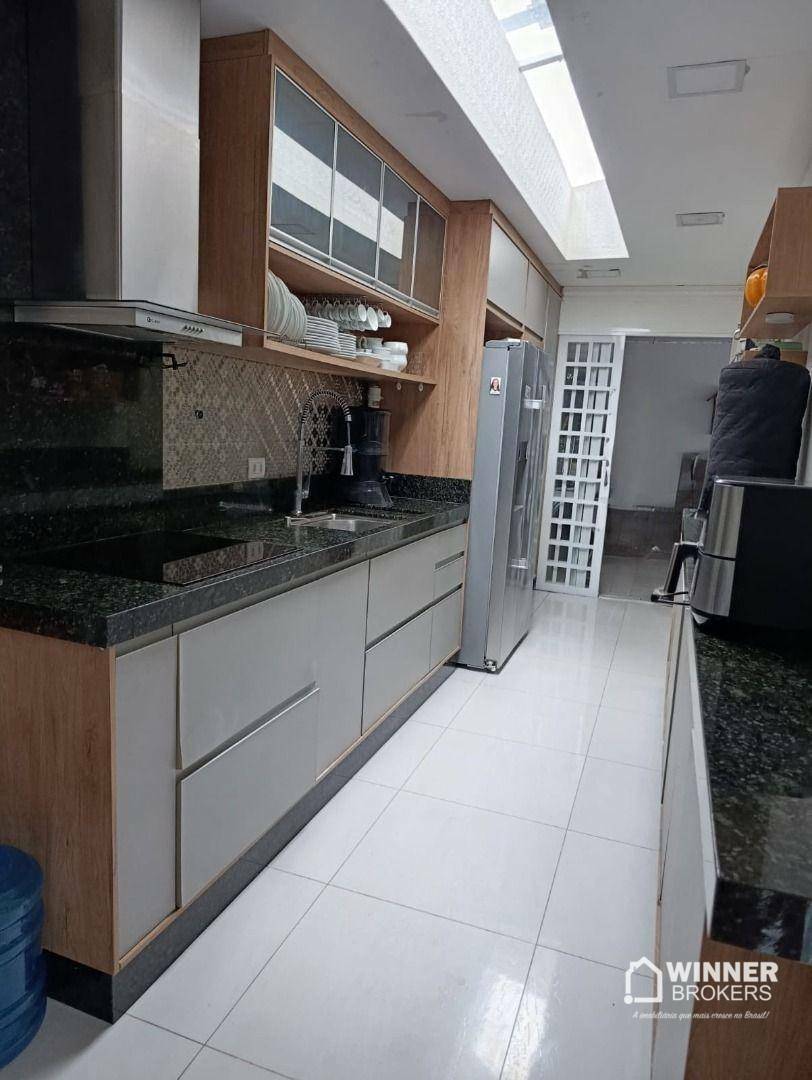 Casa à venda com 2 quartos, 90m² - Foto 9