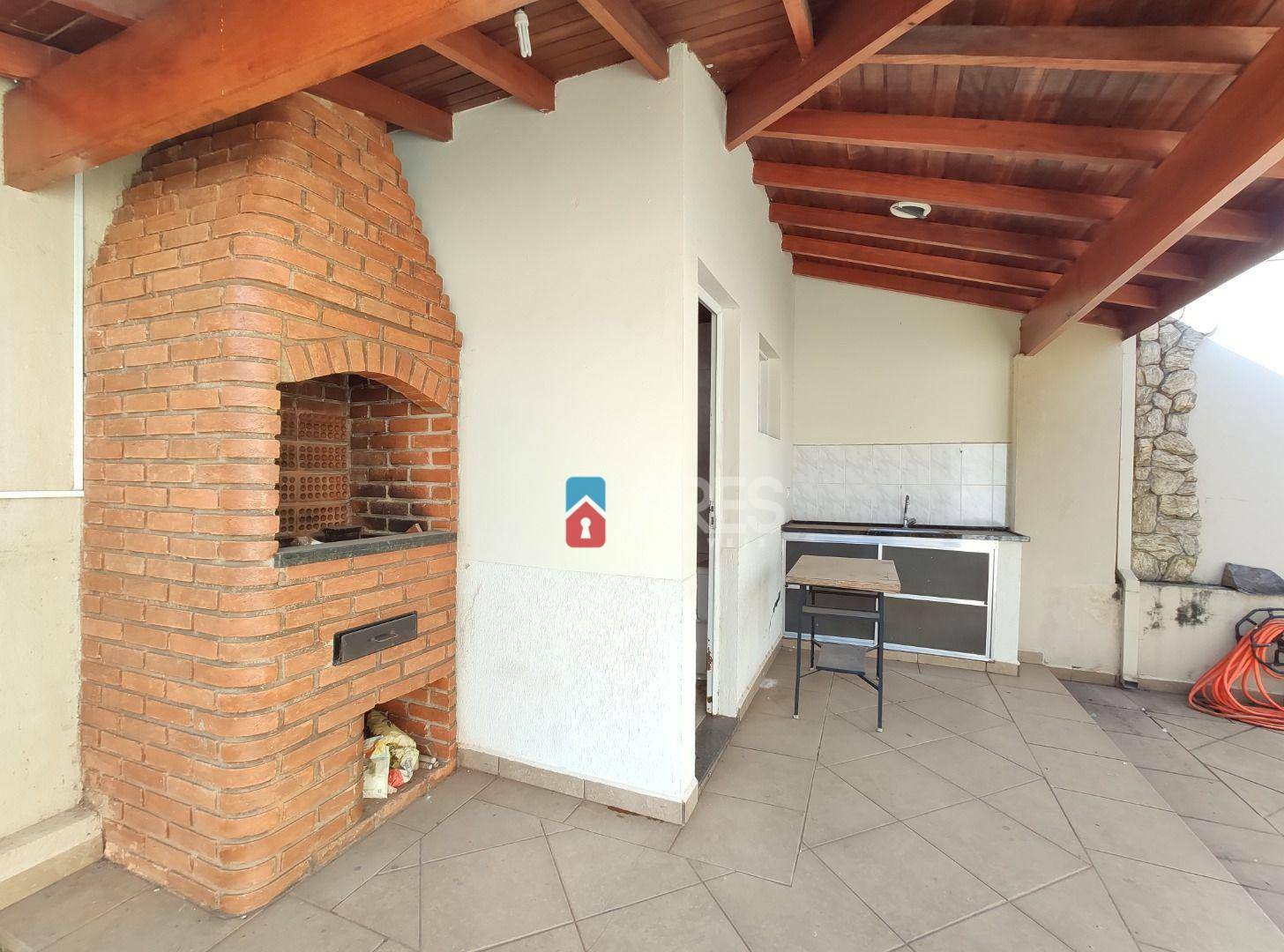 Casa à venda com 3 quartos, 184m² - Foto 26