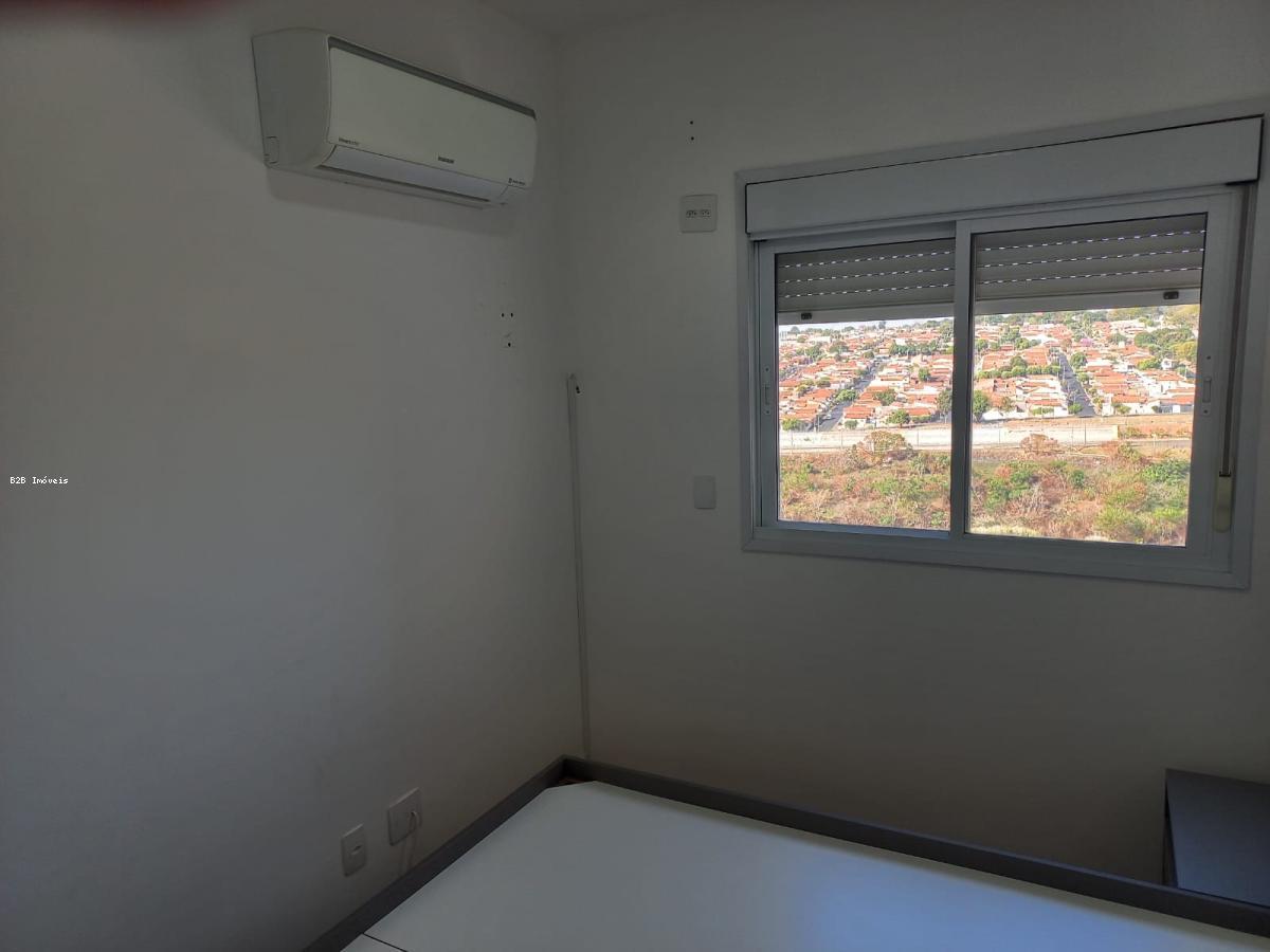 Apartamento à venda com 2 quartos, 64m² - Foto 14