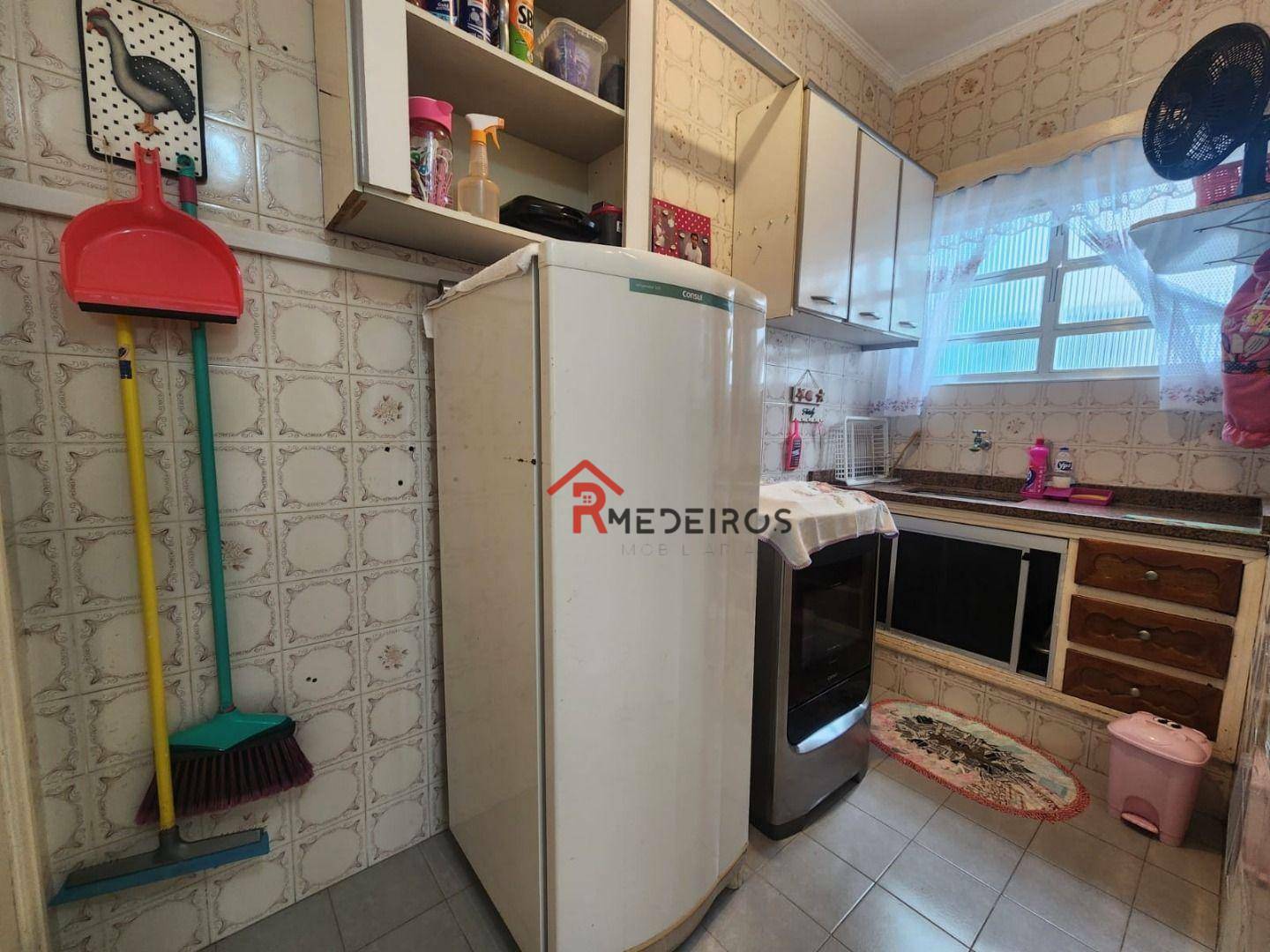 Kitnet e Studio à venda com 1 quarto, 33m² - Foto 2