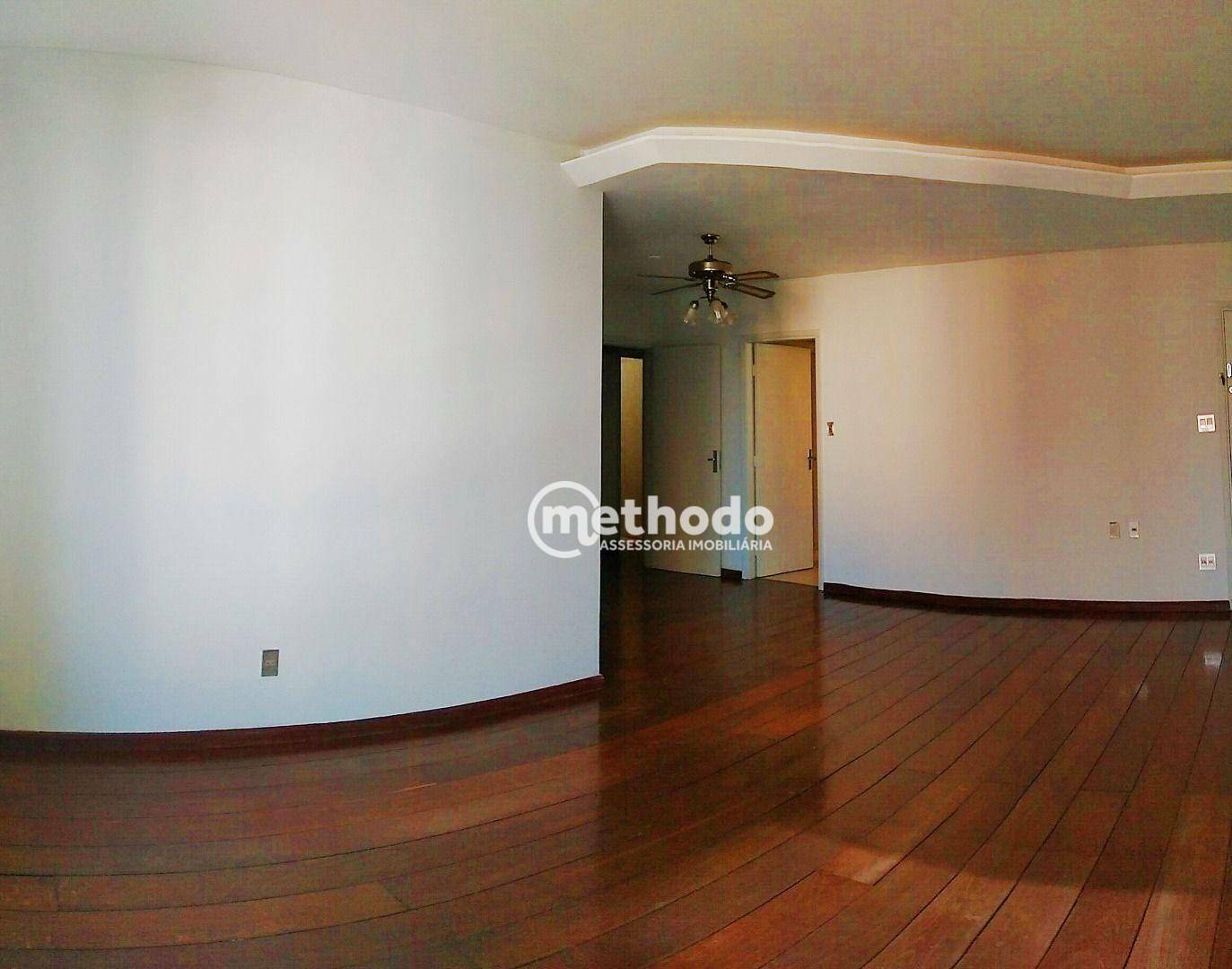 Apartamento à venda com 3 quartos, 156m² - Foto 1