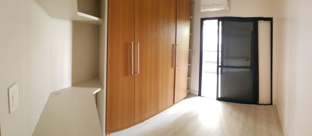 Apartamento à venda com 3 quartos, 110m² - Foto 10