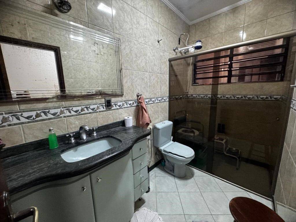 Casa, 3 quartos, 152 m² - Foto 2