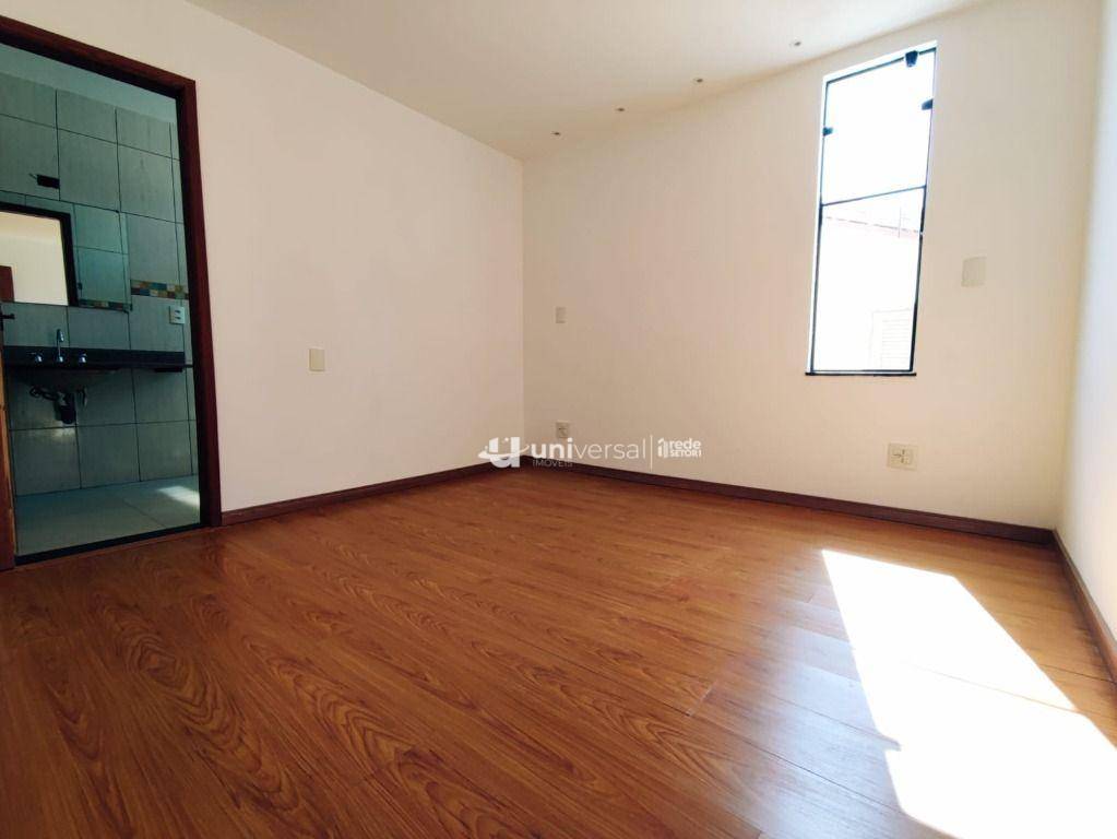 Casa à venda com 3 quartos, 295m² - Foto 12
