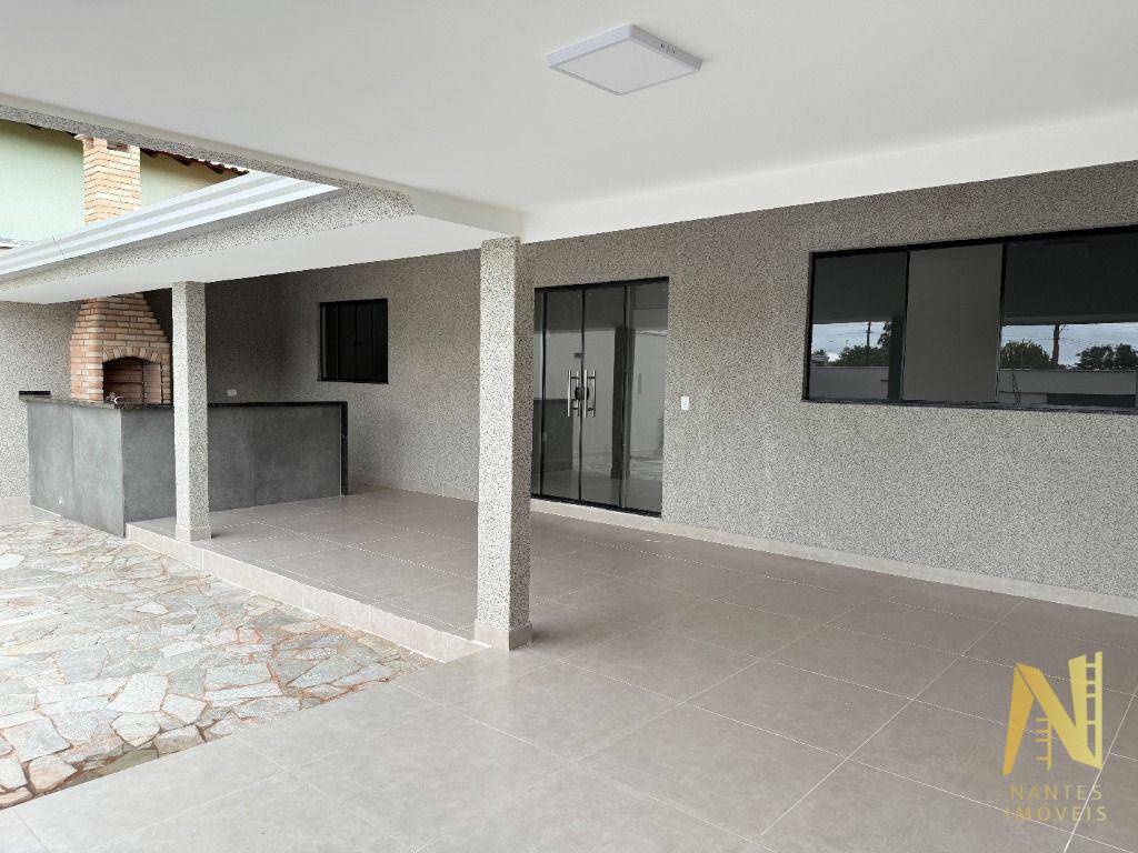 Casa à venda com 3 quartos, 141m² - Foto 7