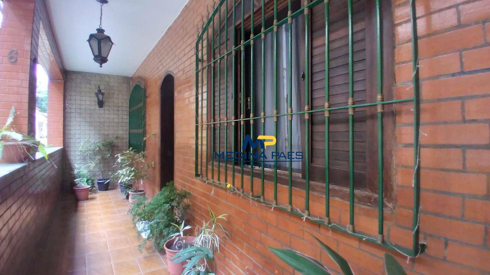Casa à venda com 2 quartos, 46m² - Foto 2