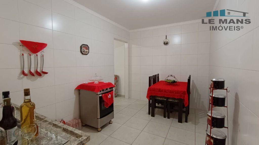 Casa à venda com 3 quartos, 180m² - Foto 20