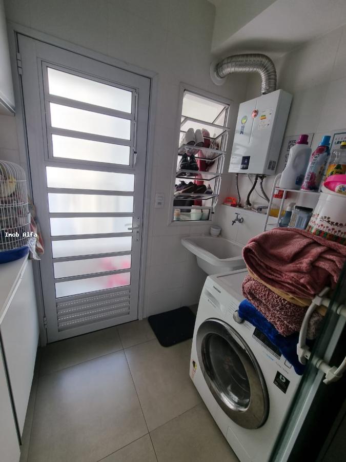 Apartamento à venda com 2 quartos, 72m² - Foto 15