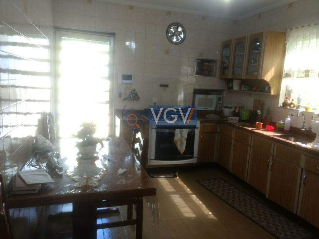 Casa à venda com 3 quartos, 150m² - Foto 6