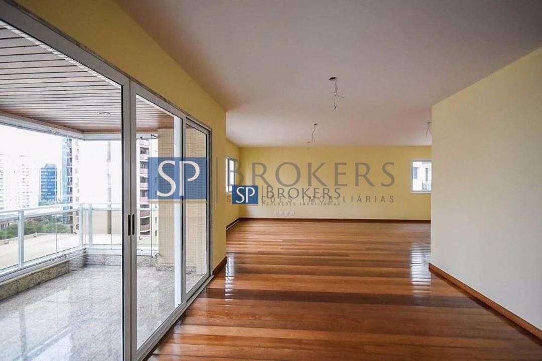 Apartamento para alugar com 4 quartos, 360m² - Foto 4