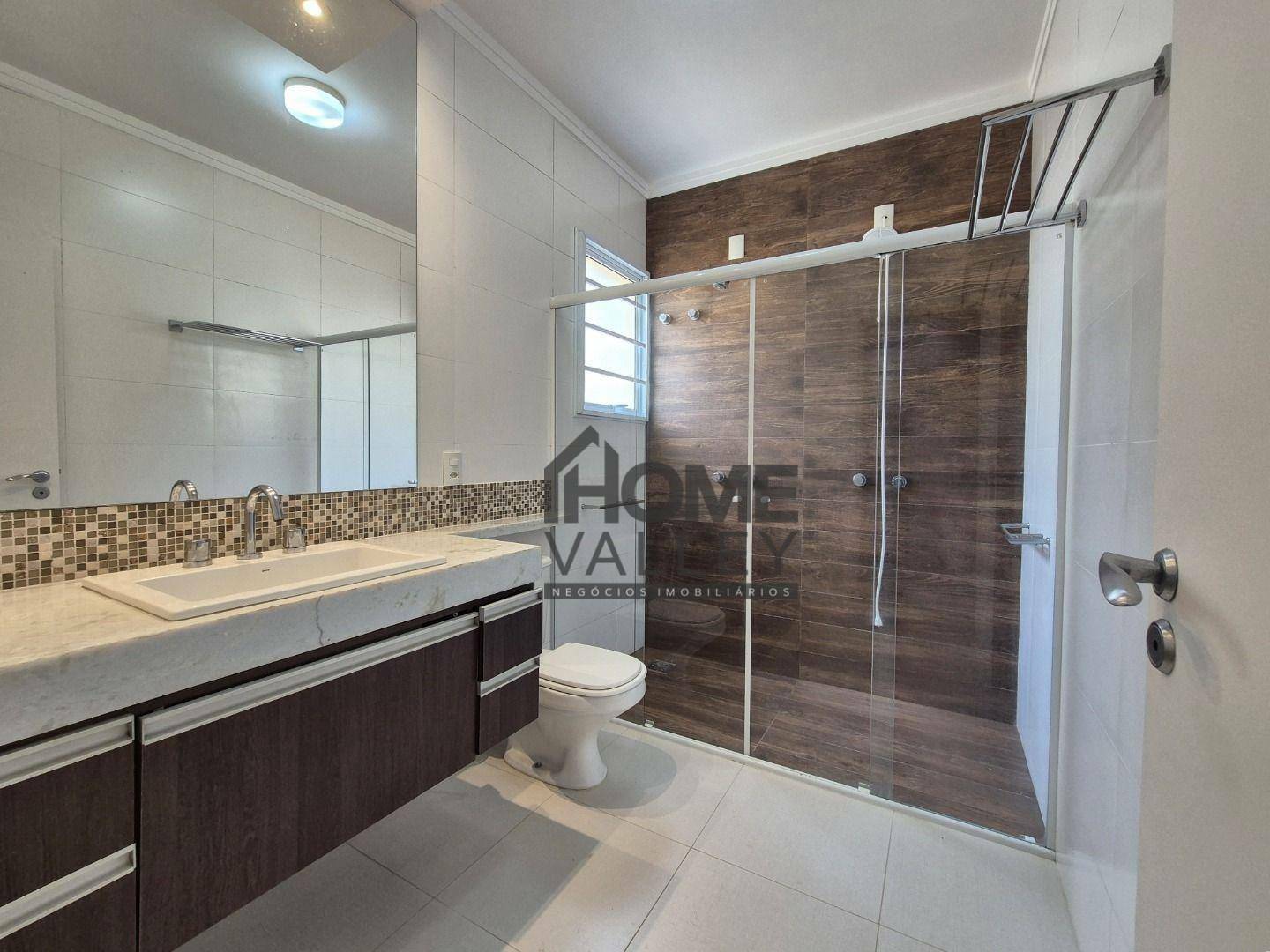 Casa de Condomínio à venda com 4 quartos, 267m² - Foto 33