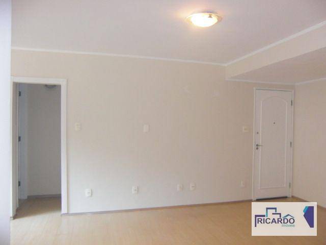 Apartamento à venda com 2 quartos, 78m² - Foto 9