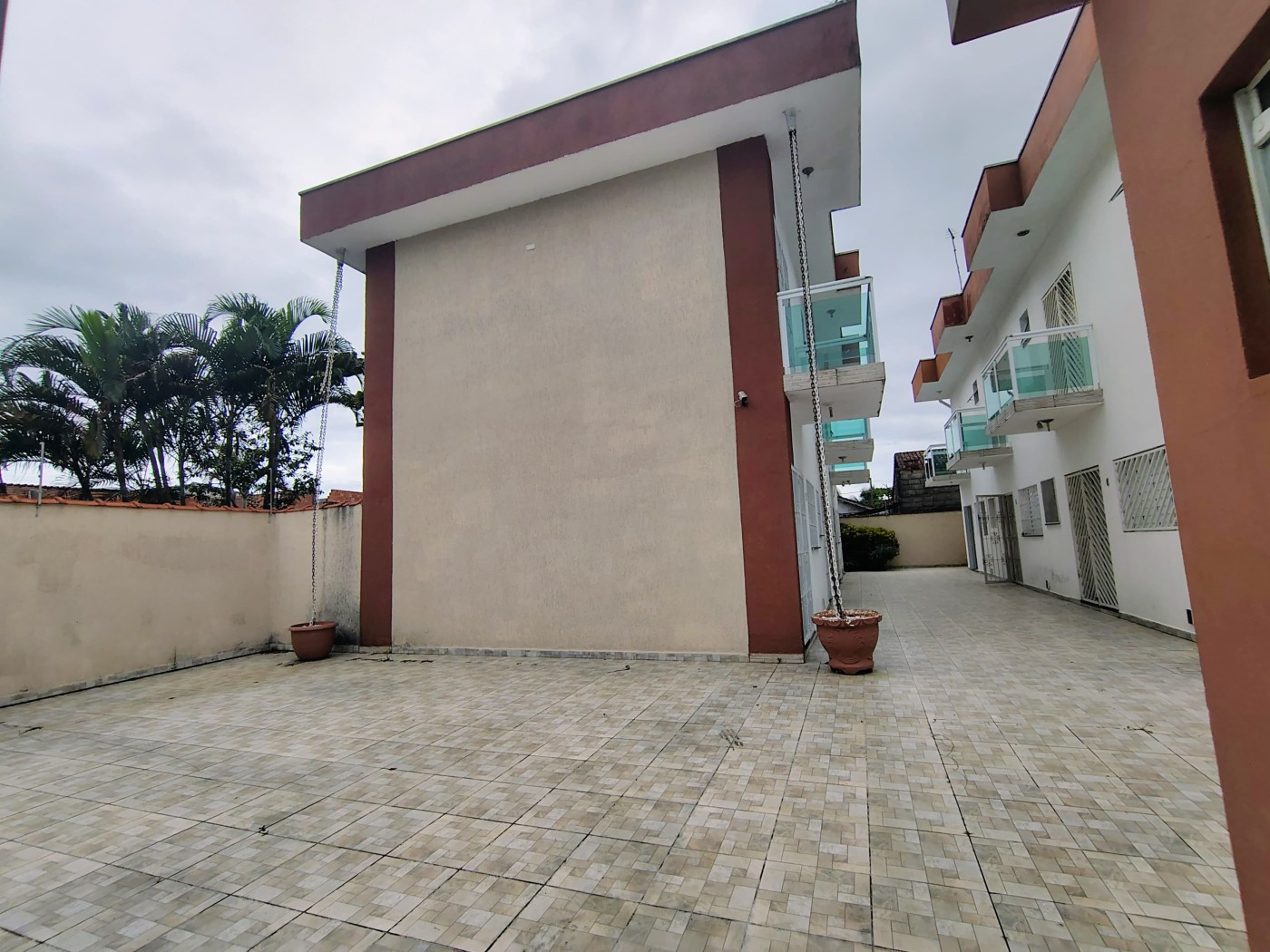 Casa à venda com 2 quartos, 60m² - Foto 3