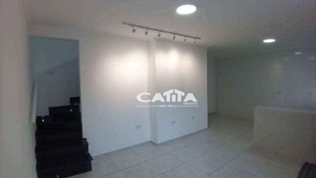 Sobrado à venda com 2 quartos, 70m² - Foto 4