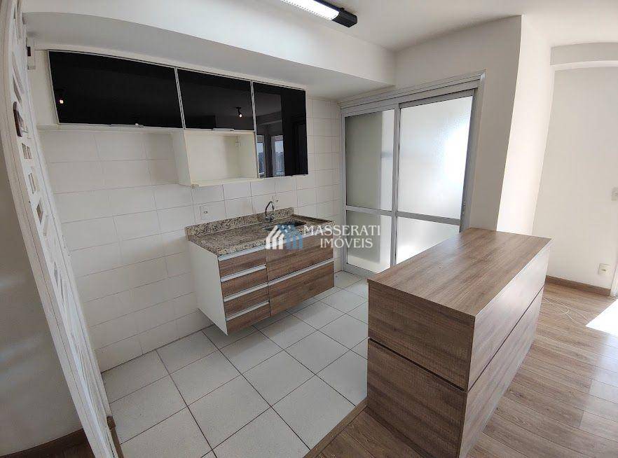 Apartamento para alugar com 2 quartos, 134m² - Foto 17