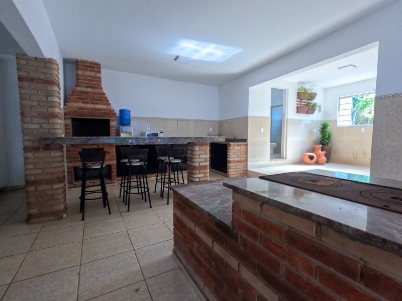 Chácara à venda com 4 quartos, 320m² - Foto 6