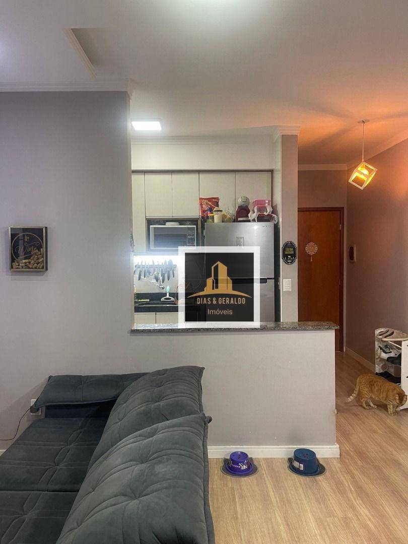 Apartamento à venda com 2 quartos, 52m² - Foto 3