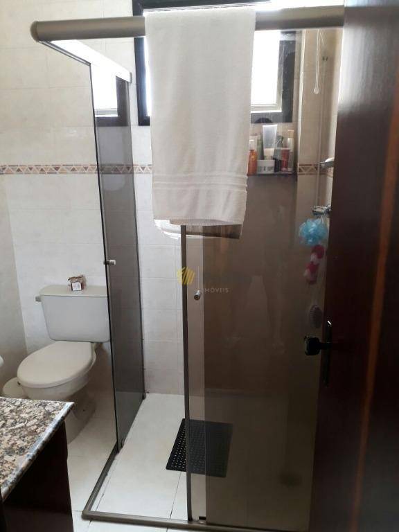 Apartamento à venda com 2 quartos, 70m² - Foto 9