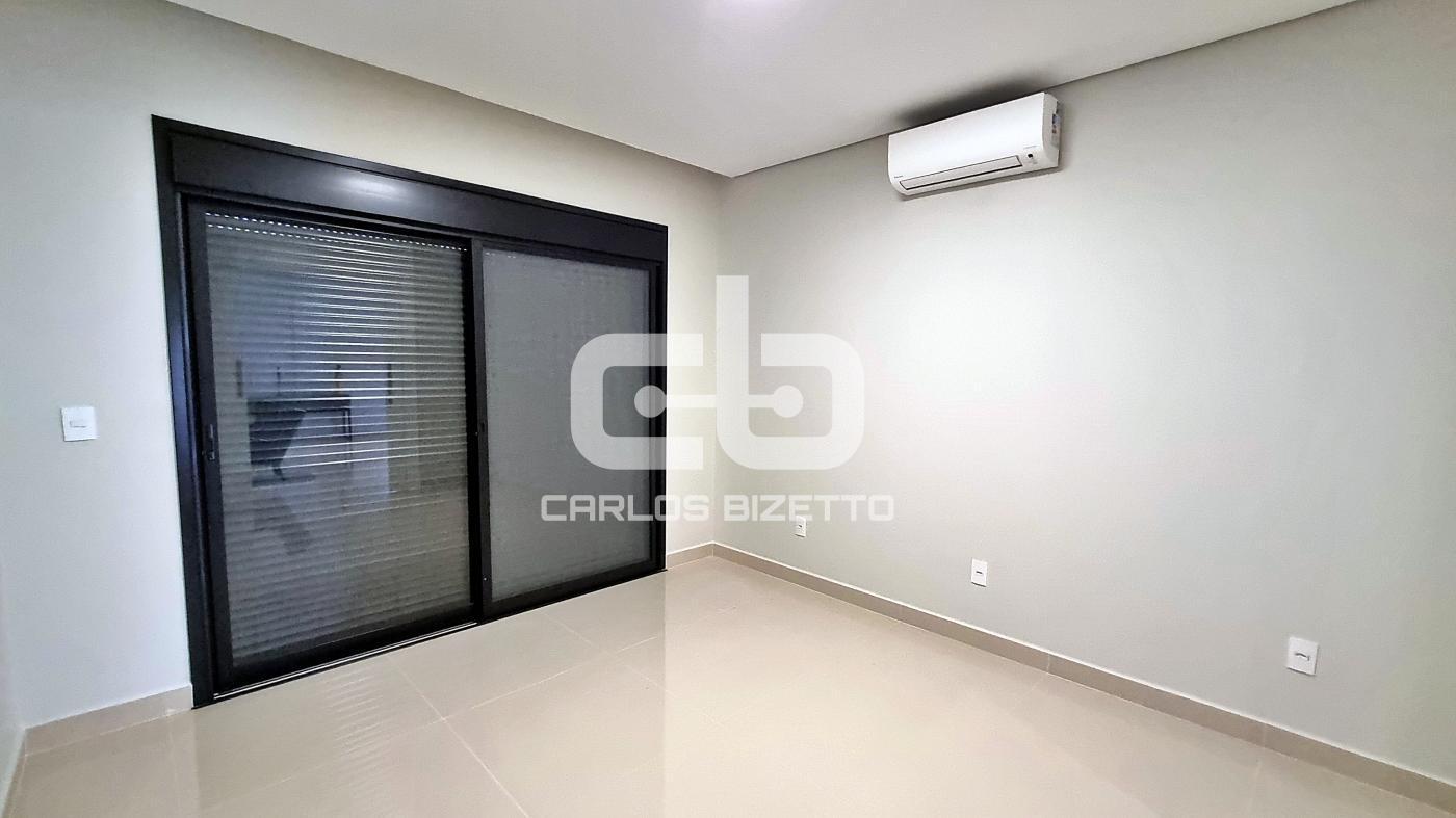 Casa de Condomínio à venda com 4 quartos, 1200m² - Foto 17