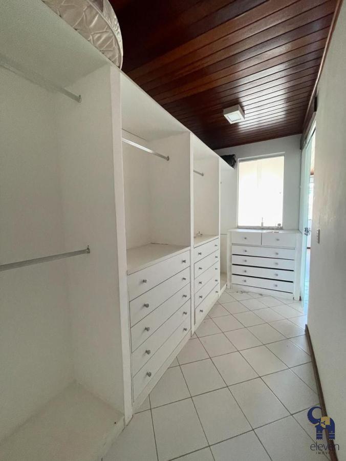 Casa à venda com 4 quartos, 220m² - Foto 39