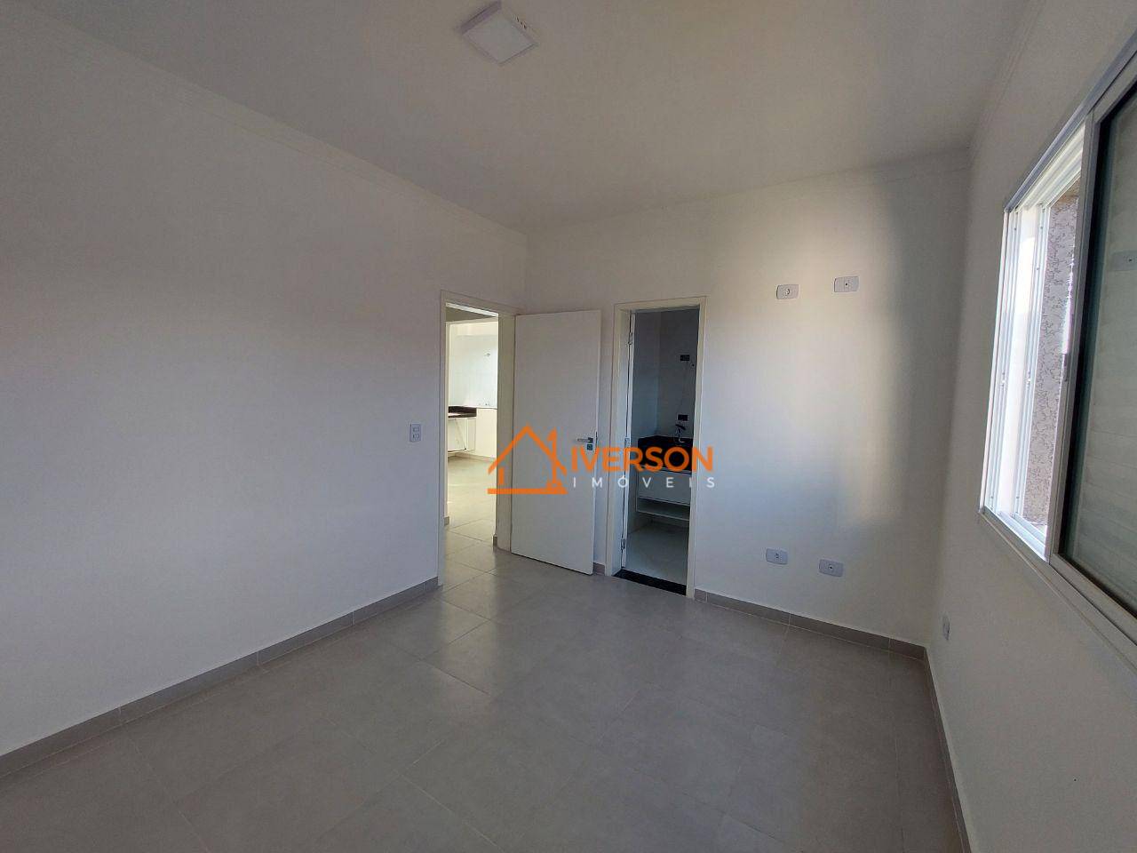 Casa à venda com 2 quartos, 69m² - Foto 12