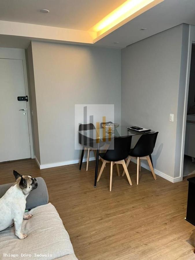 Apartamento à venda com 2 quartos, 44m² - Foto 4