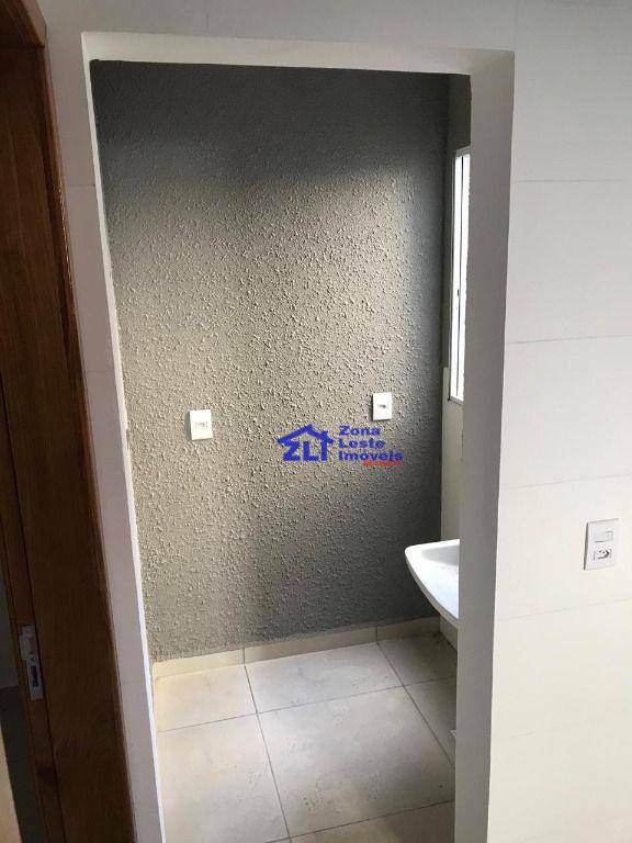 Apartamento para alugar com 2 quartos, 40m² - Foto 14