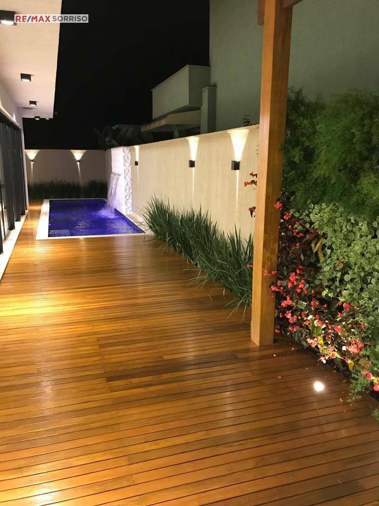 Casa de Condomínio à venda com 4 quartos, 237m² - Foto 10