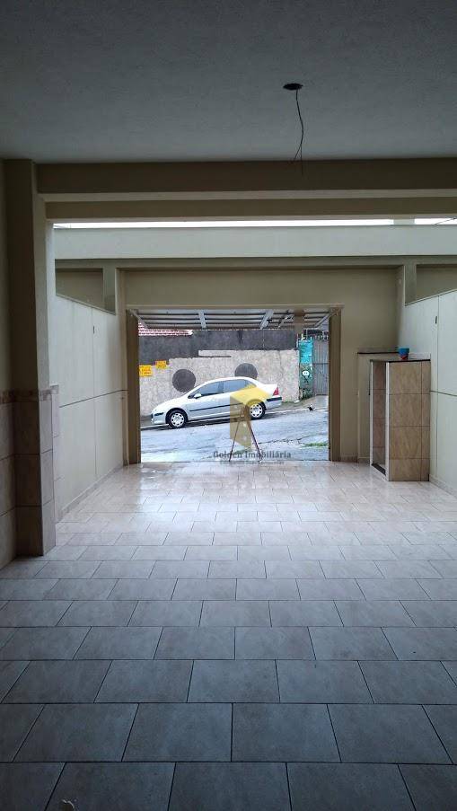 Sobrado à venda com 3 quartos, 200M2 - Foto 2