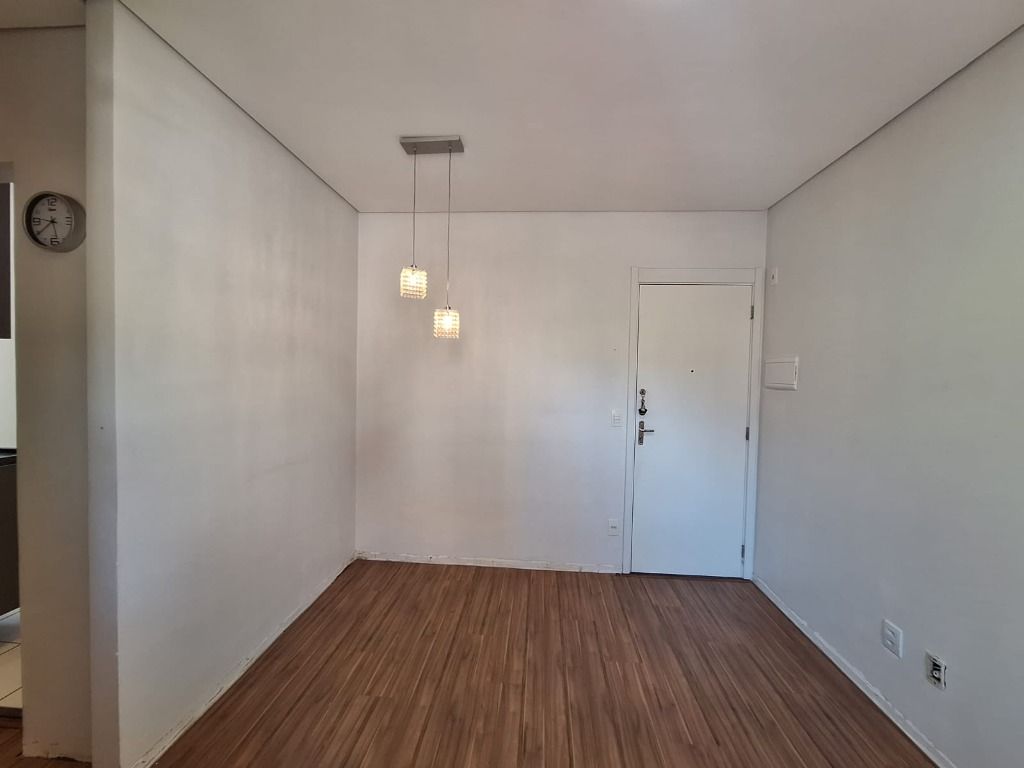 Apartamento à venda com 2 quartos, 46m² - Foto 3