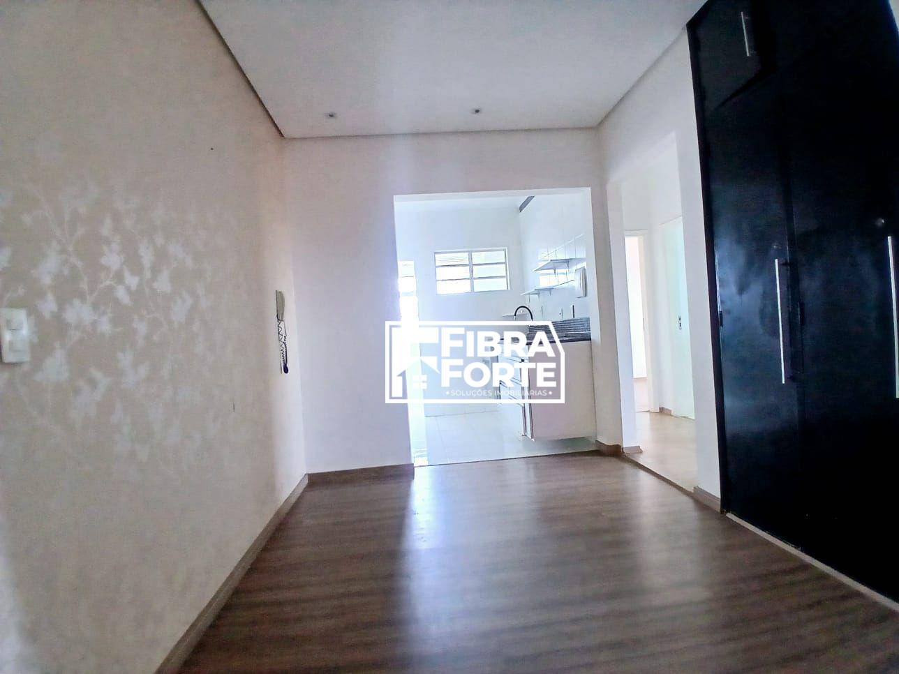 Apartamento à venda com 2 quartos, 70m² - Foto 5