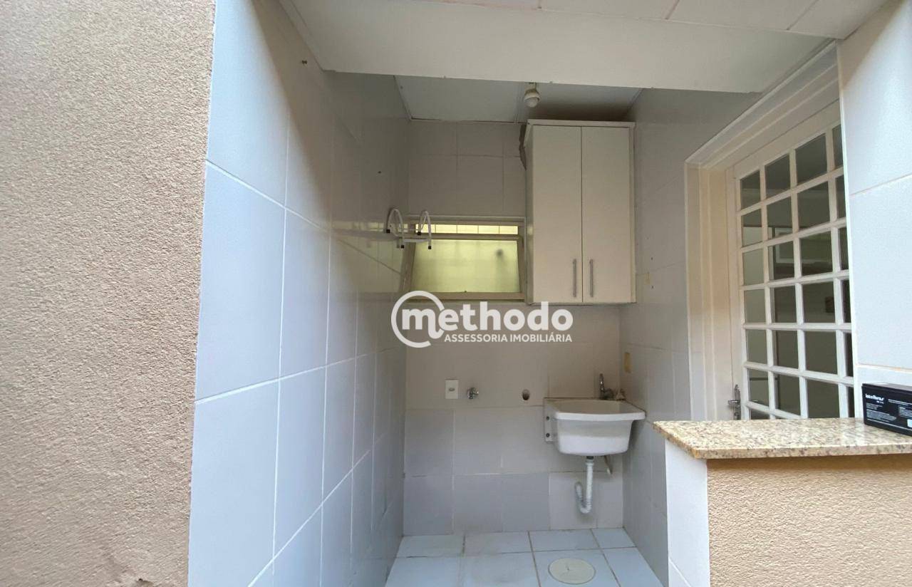 Casa à venda com 3 quartos, 230m² - Foto 13